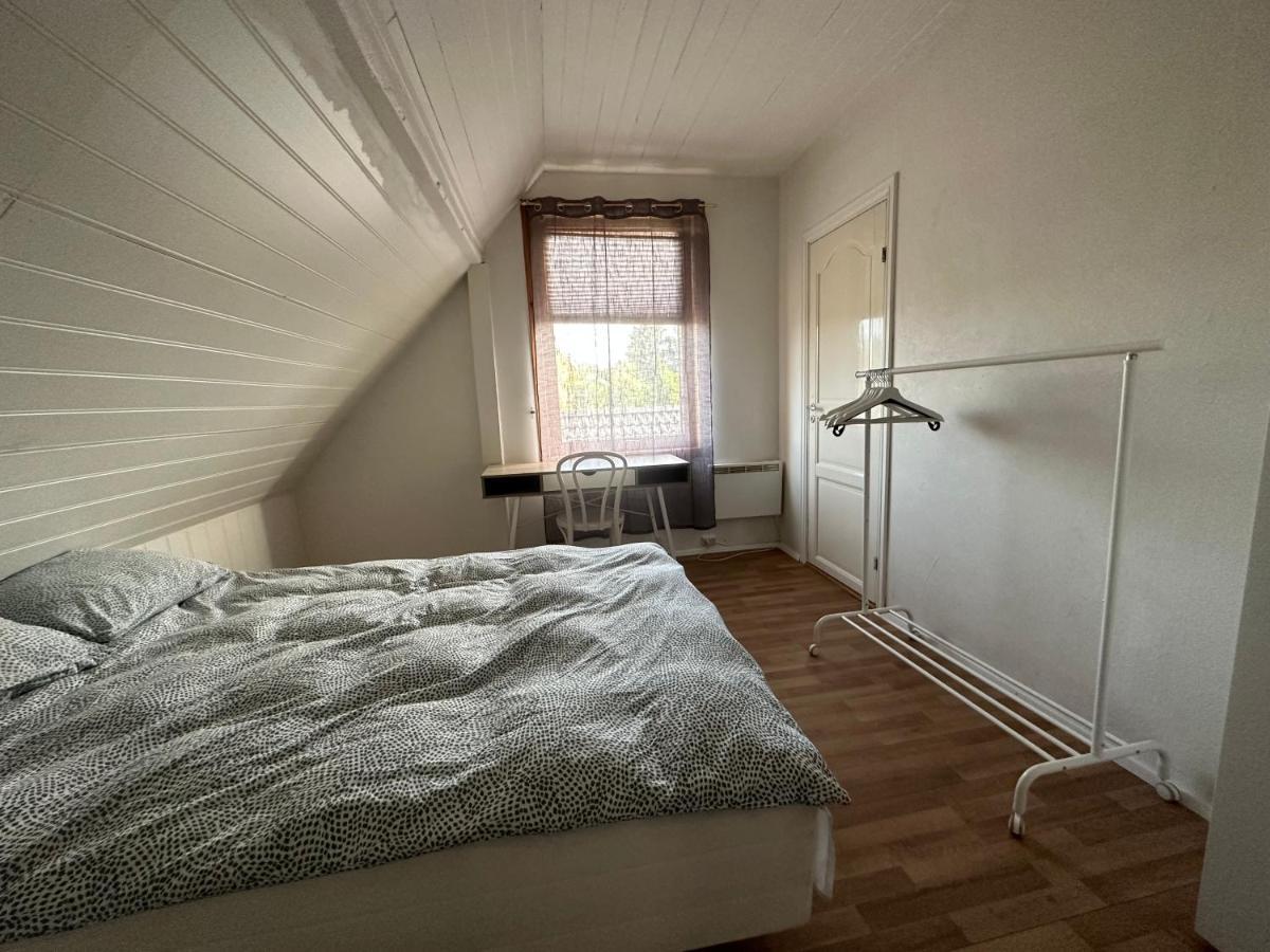 Oslo Guest House Twin & Family Room Kjeller Exteriör bild