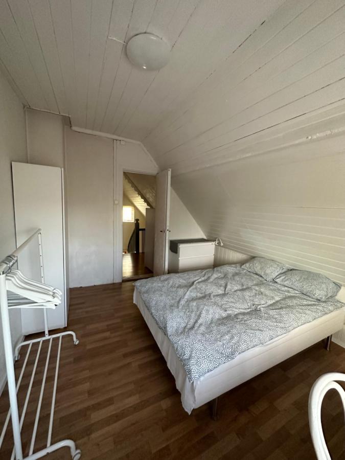 Oslo Guest House Twin & Family Room Kjeller Exteriör bild