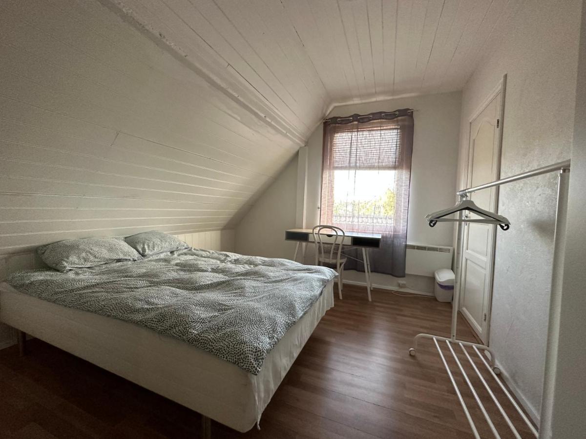 Oslo Guest House Twin & Family Room Kjeller Exteriör bild